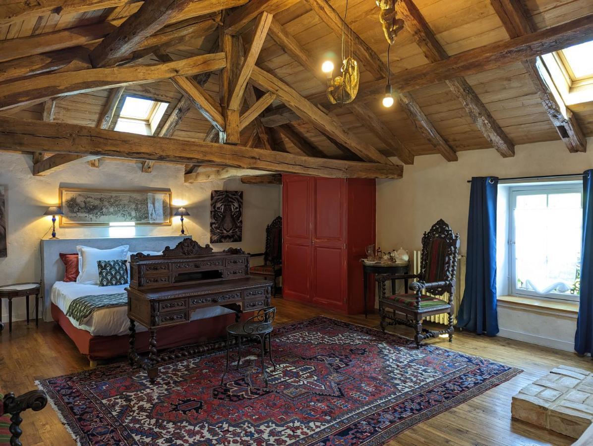 Chateau De Lavaud Montbron Eksteriør bilde