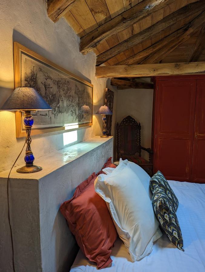 Chateau De Lavaud Montbron Eksteriør bilde